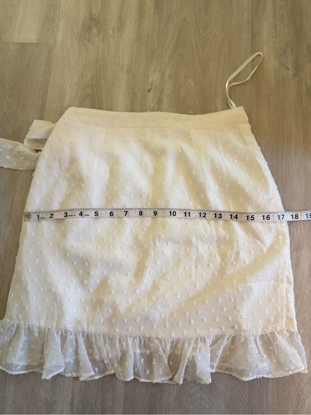 superdown White Ruffle Wrap Mini Skirt - Picture 9 of 9